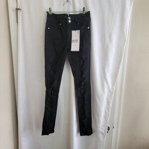 Almost Famous Junior's Black Mid Rise Roll Up Distressed Jeans Size 1 NWT